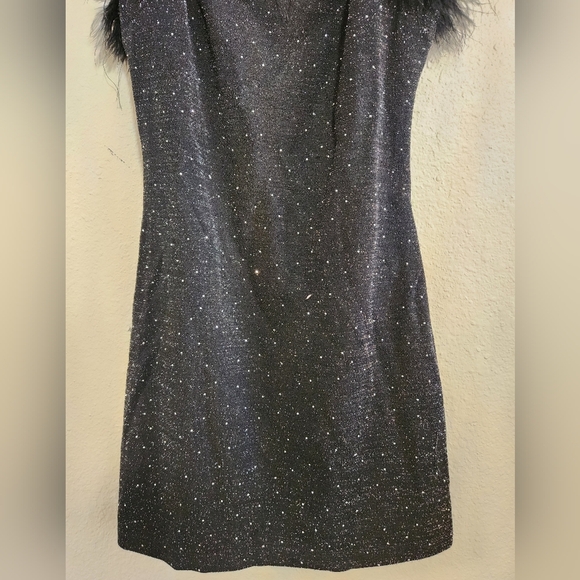 Dillard's Elegant Black Feather Trim Dress size small - Picture 3 of 6